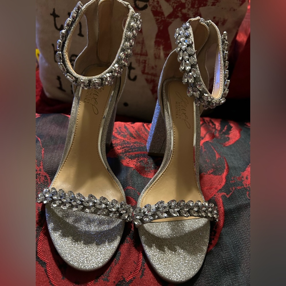 Jewel Badgley Mischka Silver Heels with Crystal Embellishments